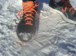 Asics hardloopschoenen in de sneeuw