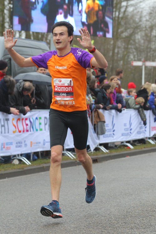 Ramon de la Fuente vliegt voor KiKa Marathon Utrecht Science Park