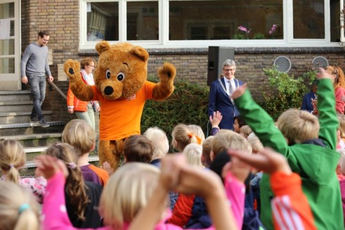 KiKa beer op basisschool de Bolster