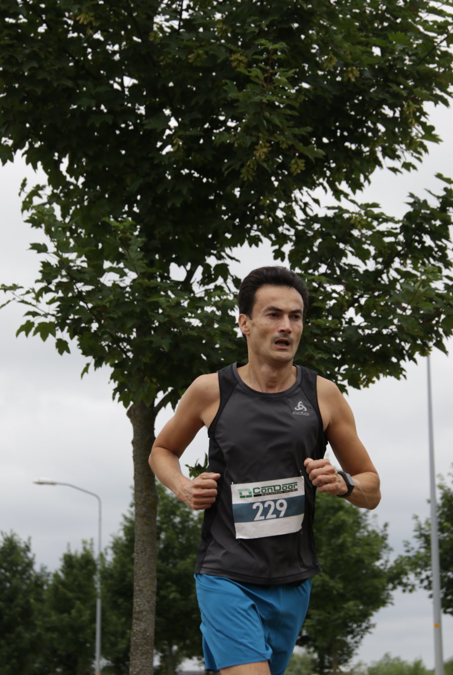 Ramon de la Fuente tijdens de Zeewolde Endurance hardloopwedstrijd