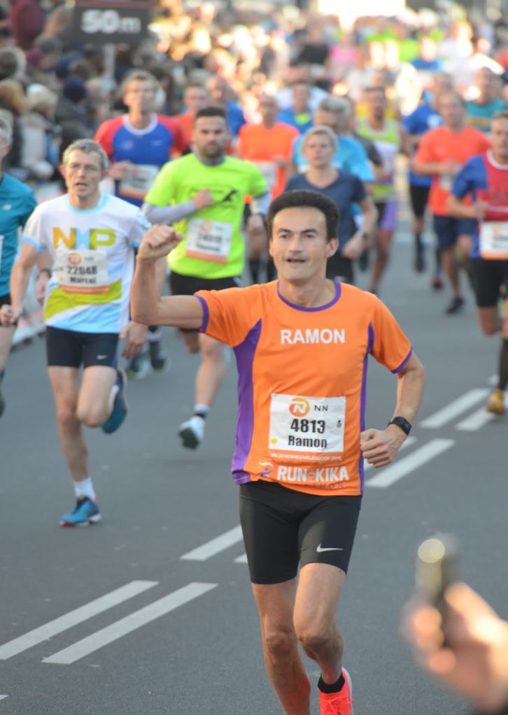 Zevenheuvelenloop Finish Ramon de la Fuente